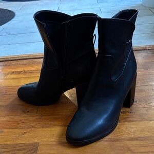 Gianni Bernini Elegant Black Ankle Boots